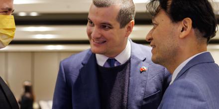 Beyond Conflict: Global Renewal through Tech Strategies  Post-Ukraine War