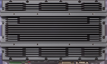 SR100-X3_Intel® 7 Gen. Core™ i7 MIL-STD Fanless Rugged System_05